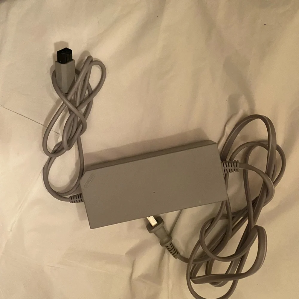 Wii Nintendo, AC adapter